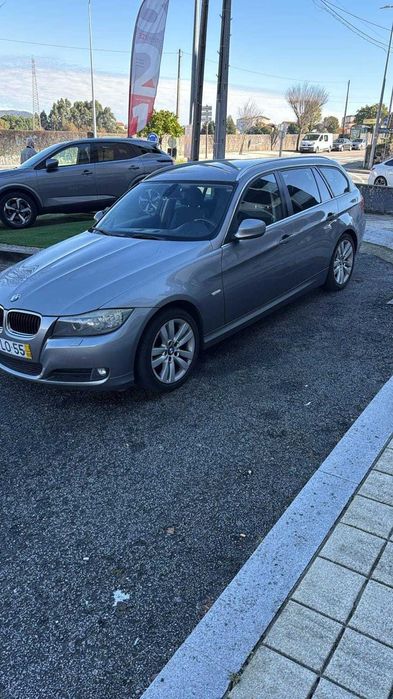 BMW 320D LCI 2011