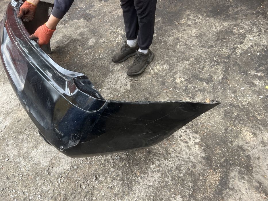 Задний бампер Крайслер 300с chrysler 300c год 2015