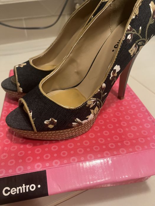 Buty  damskie roz 36