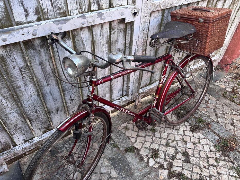 Bicicleta pasteleira Ye-Ye