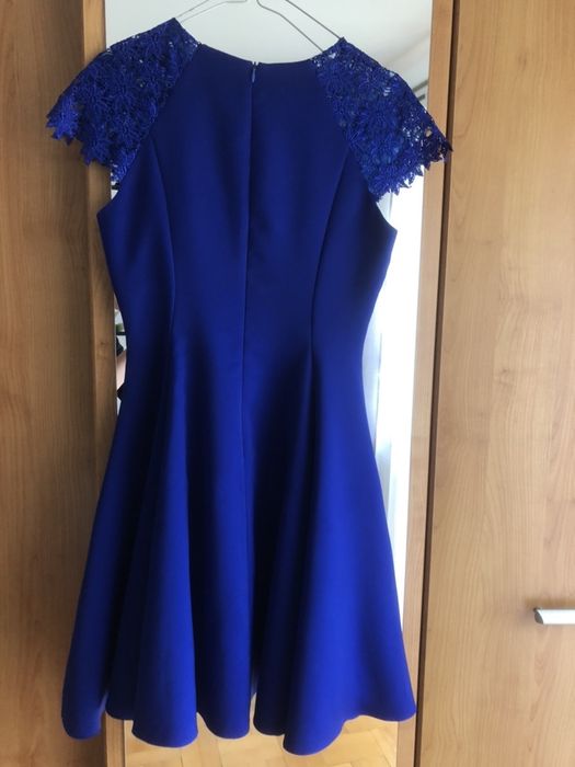Sukienka elegancka.