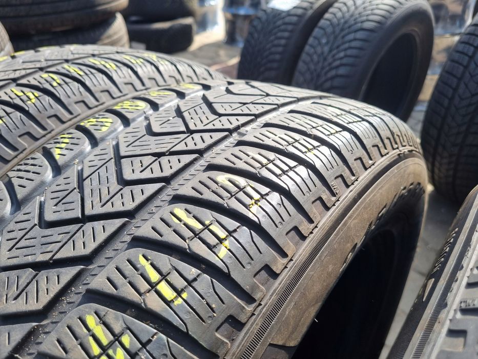 pirelli scorpion winter 215/65r17 99h 22r 4x