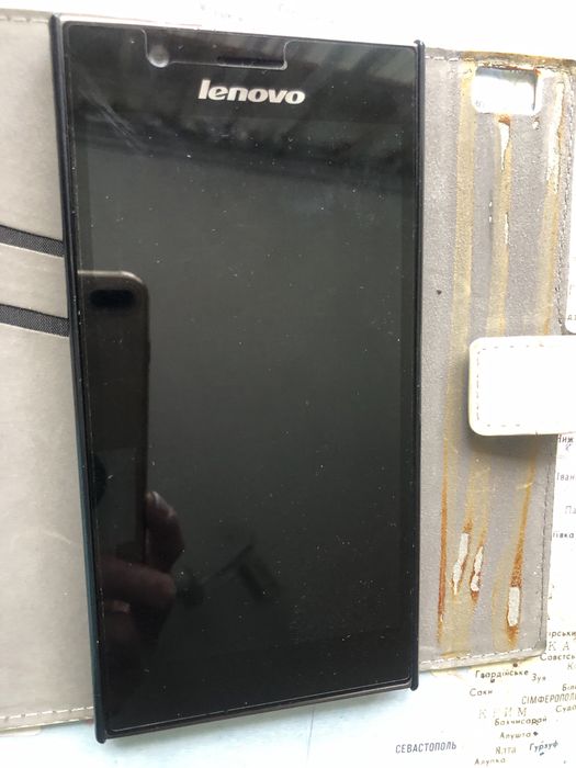 Телефон Lenovo K900  непрацює на зп