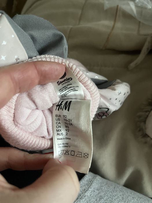 Rękawiczki 92 cm Hallo Kitty 10 zł