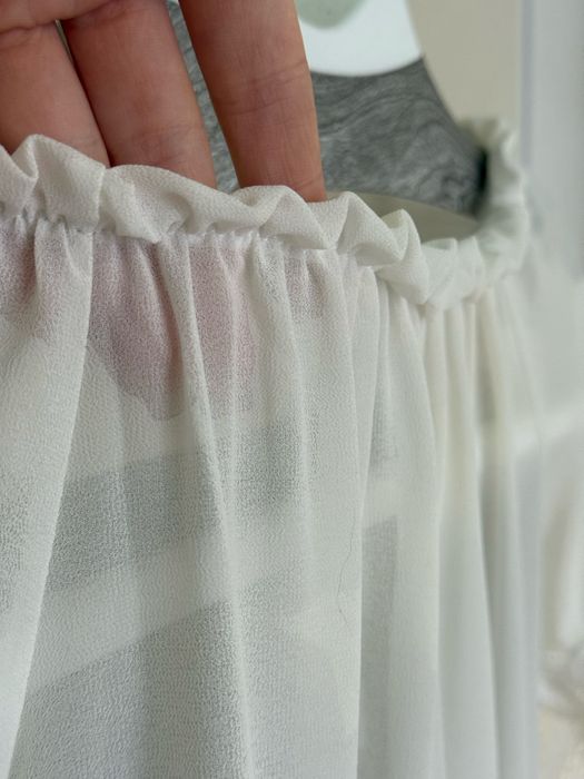 Блуза напівпрозора