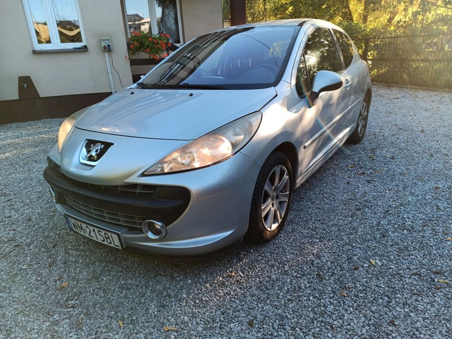 Peugeot 207