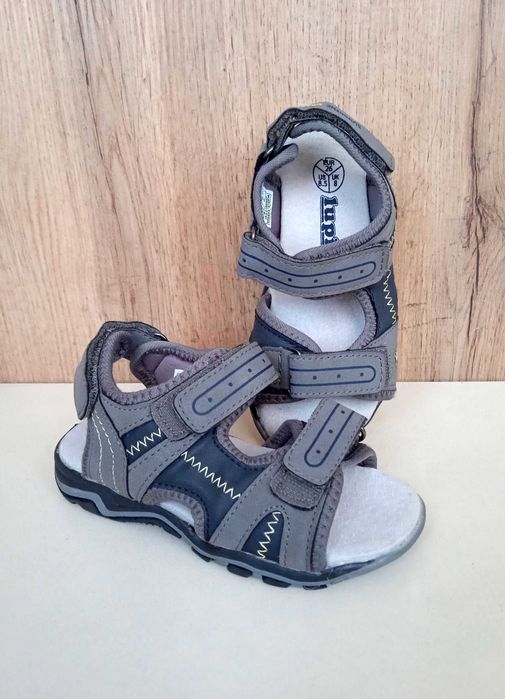 Нові німецькі дитячі босоніжки на липучках, сірі сандалі, літо, р. 26