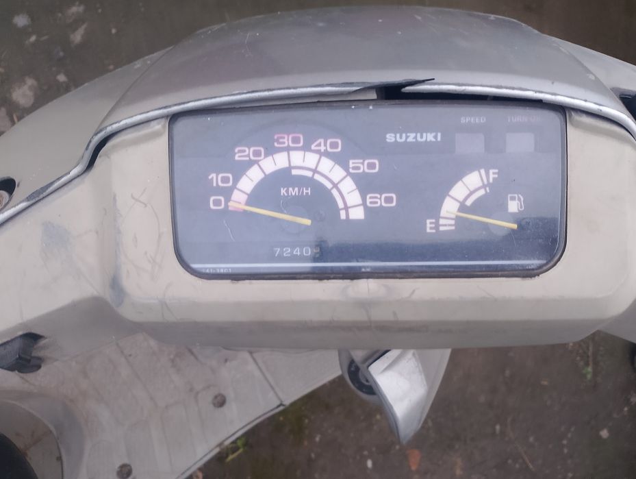 Скутер Suzuki Sepia