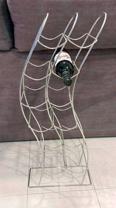 Garrafeira Vertical em Metal Cromado - Excelente Estado