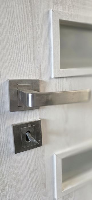 Drzwi wewnętrzne 80cm L+P