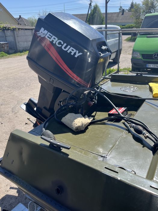 Лодка Крим мотор Меркурі лафет для перевозки