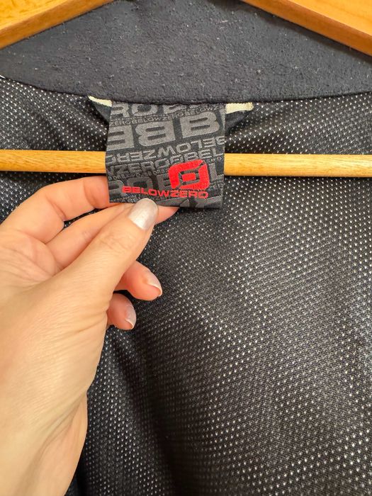 Мужской лыжный костюм (куртка и брюки) размер S-М как Новый, Идеальный