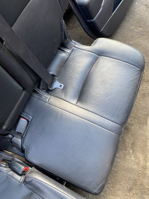 Задний диван Mitsubishi Outlander XL 2006-2012 год сиденья карты