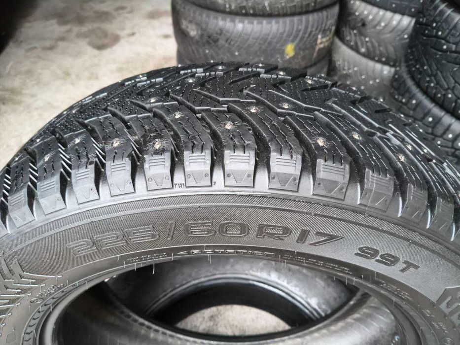 Nokian Hakkapeliitta 8 SUV 225/60r17 4шт, 9,4мм, ЗИМА. Привезены из Финляндии