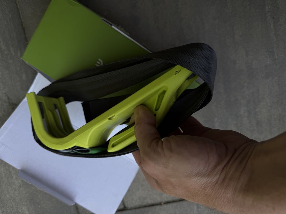 Insafe adapter pasow bezpieczenstwa