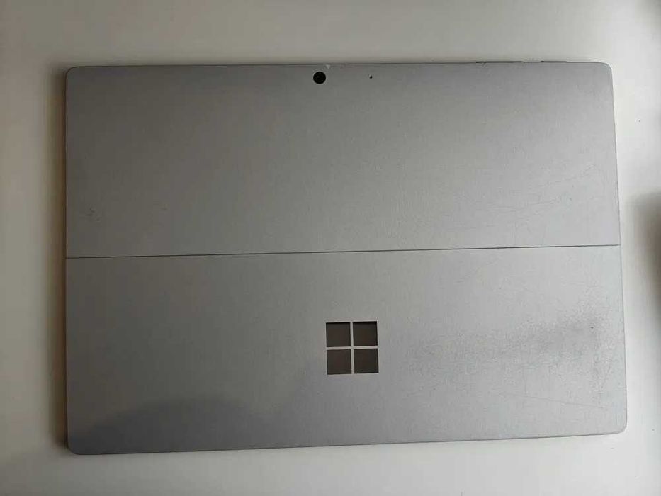 Microsoft Surface Pro 7 i7 8GB/256 GB Cinzento + teclado + caneta