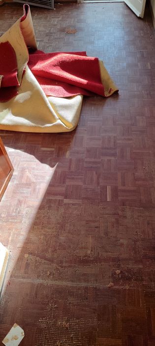 Pavimento de Madeira em Tacos à Venda - Benfica