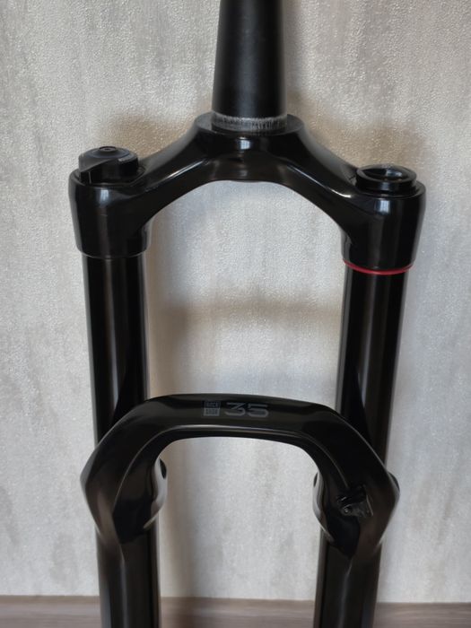 Вилка Rock Shox 35 Gold