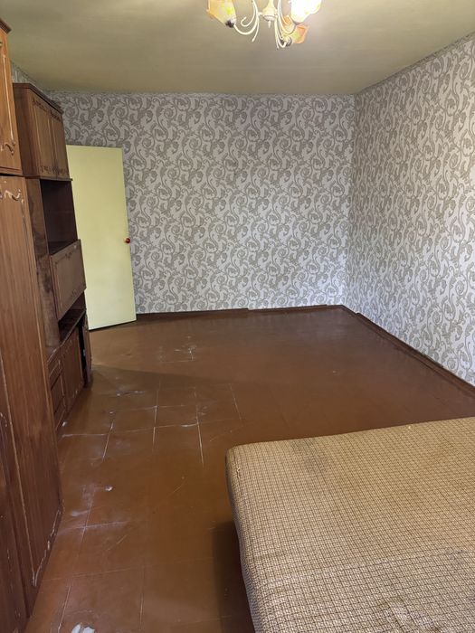 Продам квартиру Тополь 3