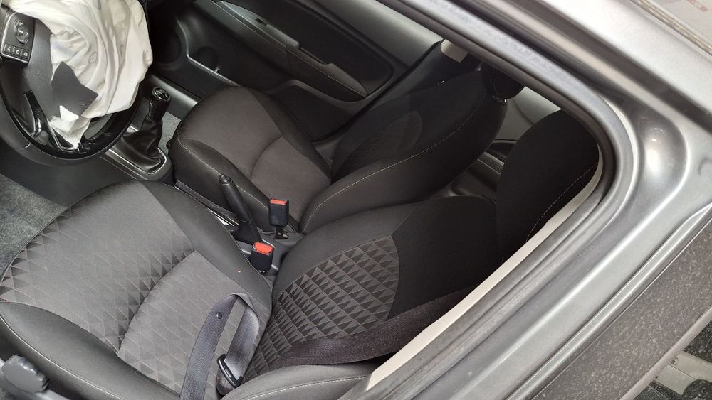 Mitsubishi space star 2020 1.2 

Mitsubishi space star 2020 1.2 com 48mil km 
Ref:3a92


Quando poderes