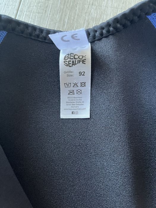 Nieużywana krótka pianka neoprenowa 2mm, r.92