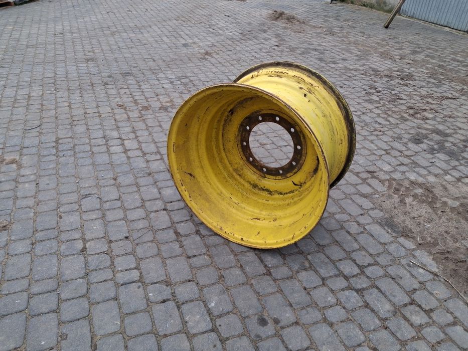 Felga john deere 10szpilek 20x32