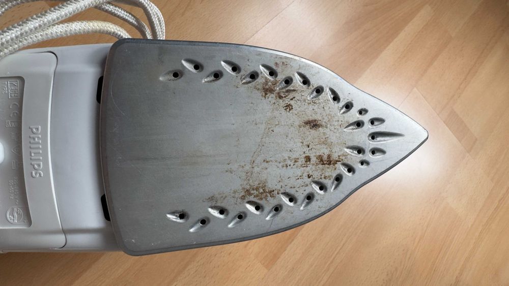 Żelazko firmy Philips GC 1705