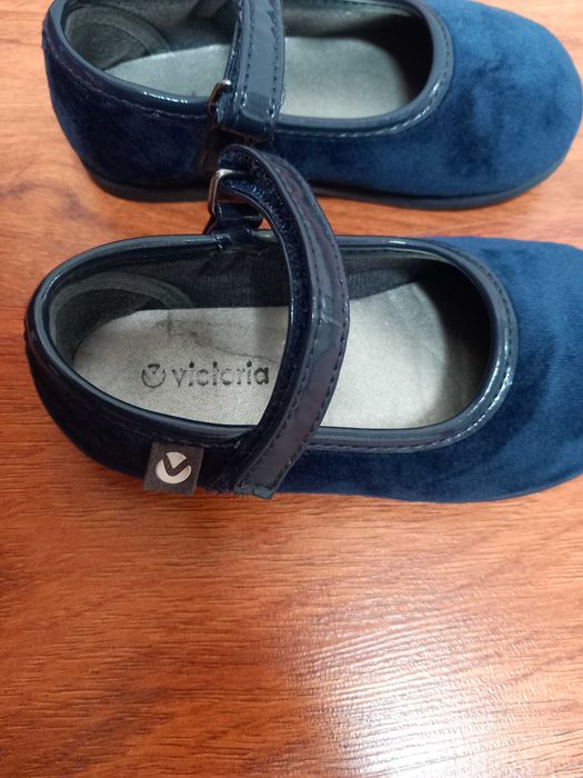 Sapato Victoria menina 23