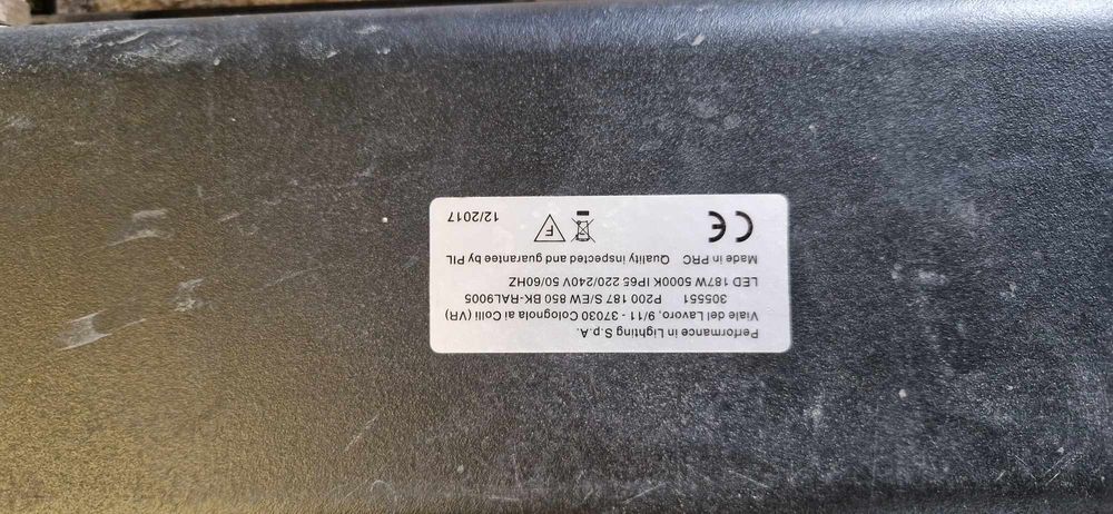 Sprzedam projektor LED