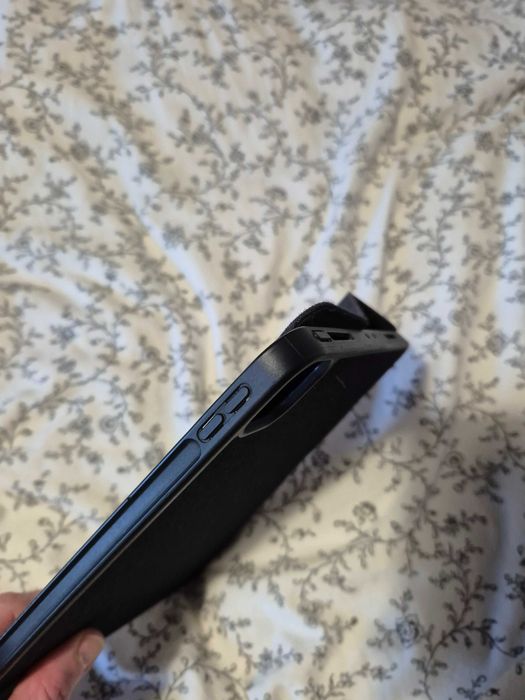 Etui Spigen Urban Fit - Apple iPad Pro 11" (2022/2021/2020/2018)