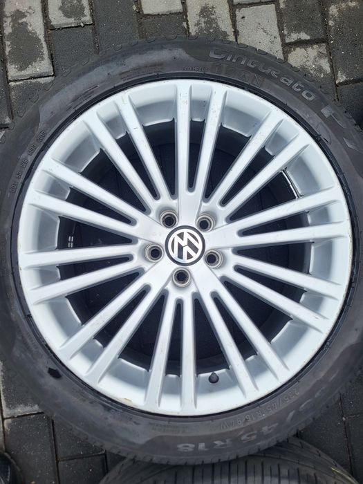 Alufelgi 18' 5x100 VW 235/45/18 Pirelli