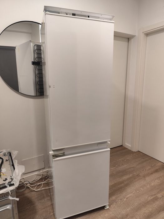 Frigorífico de encastre Teka