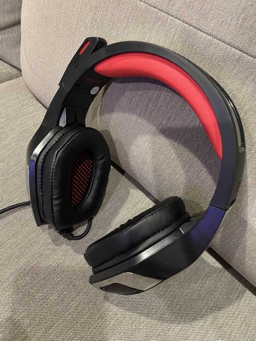 Игровая гарнитура Hunterspider Gaming V4 с LED подсветкой