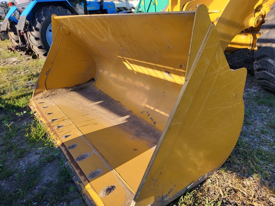 Фронтальний навантажувач SEM 656D, стан НОВОГО