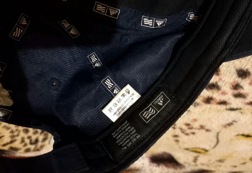 Кепка Adidas size M.