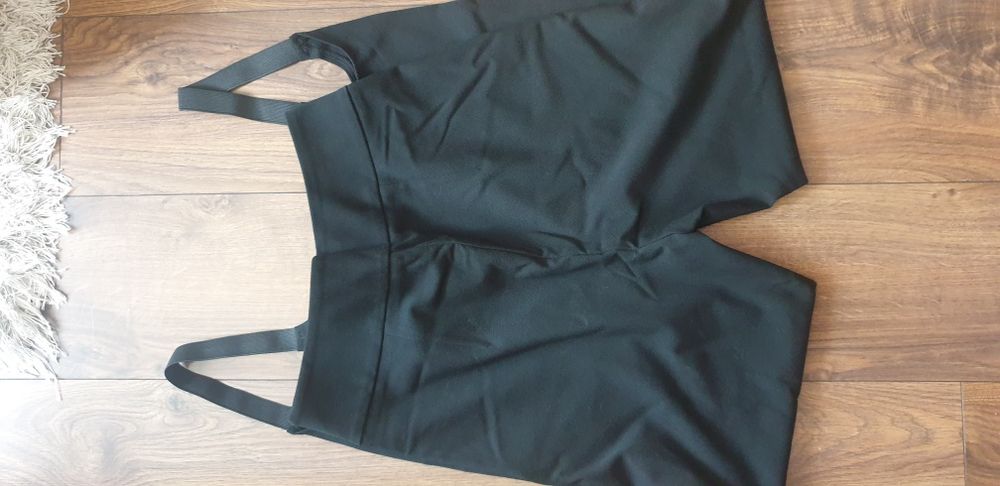 Nowe z metką spodnie czarne legginsy Reserved m/l