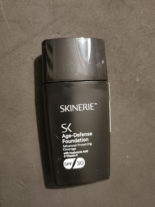 Base Skinerie age defense foudation