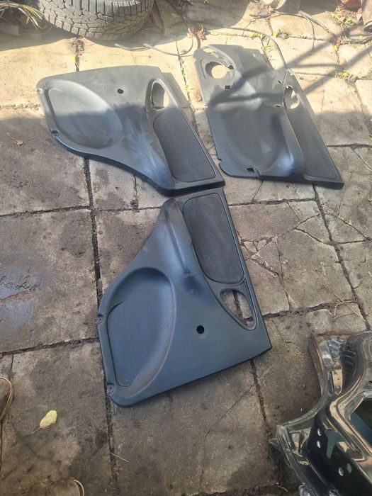 Двері шевроле нива