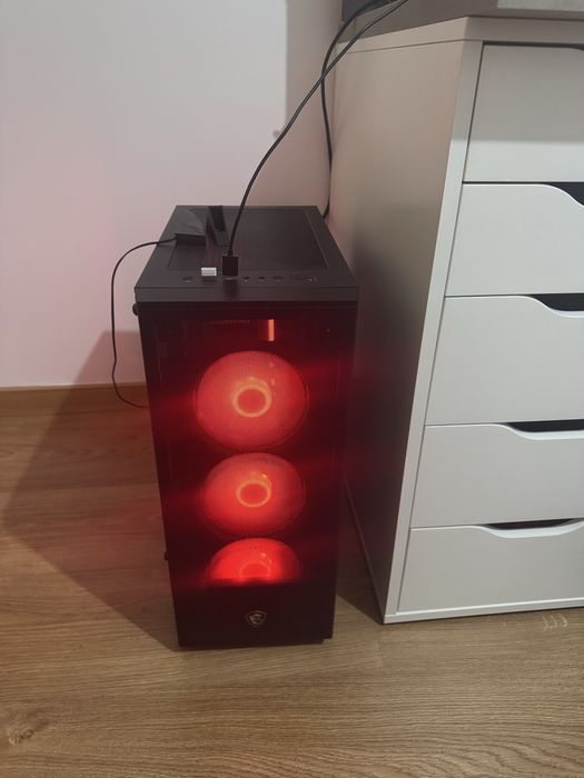 Torre gaming RTX 4060 ryzen 5600