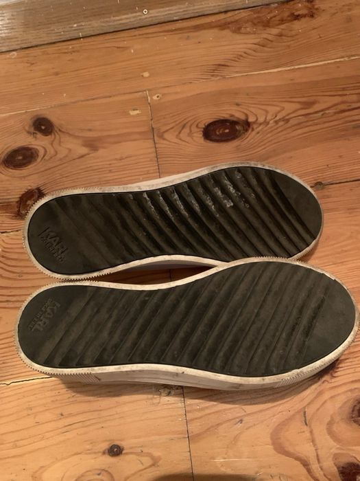 Продам кросівки Karl Lagerfeld