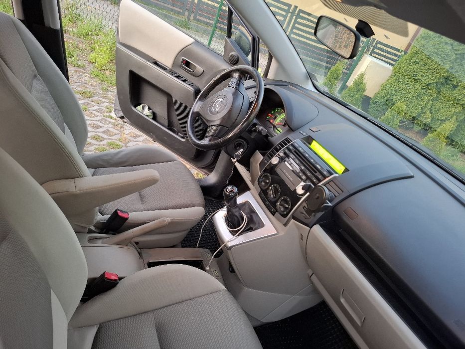 Mazda 5 . 2007 2.0 Dizel