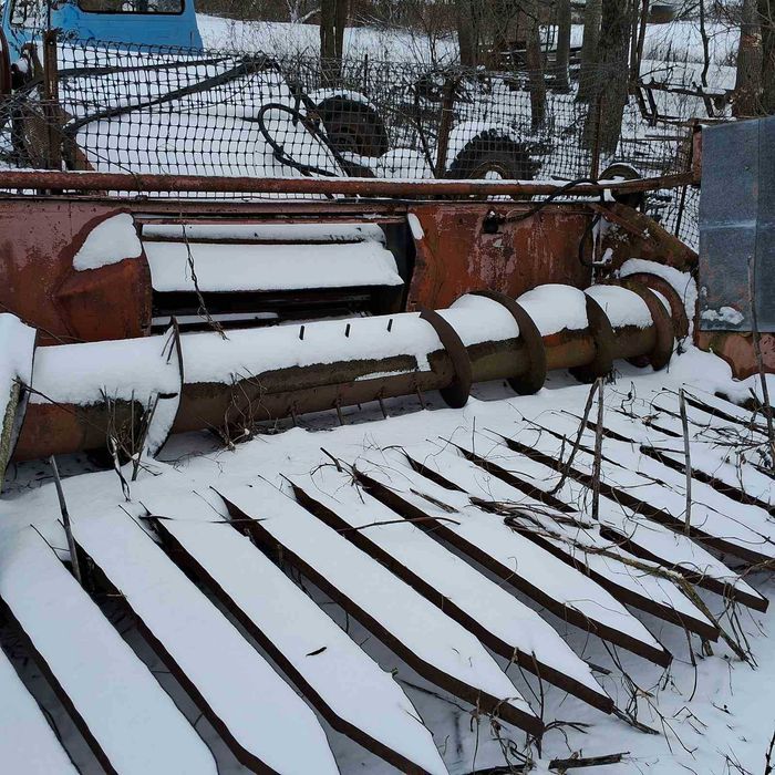 Комбайн Єнісей 1200