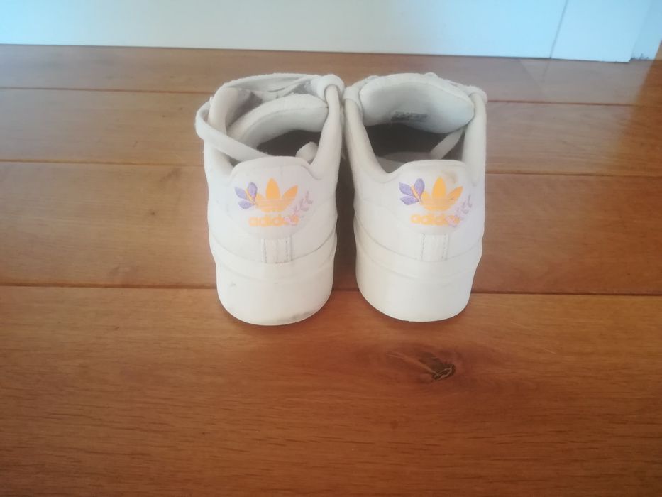 Buty Adidas originals r. 37