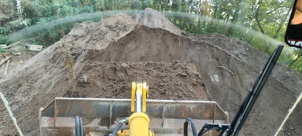 Ziemia Ogrodowa Przesiewana Czarnoziem Siana pod trawnik