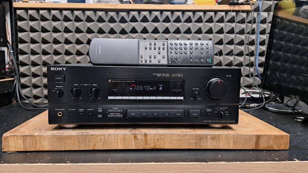 Amplituner Sony STR-GX79ES z pilotem