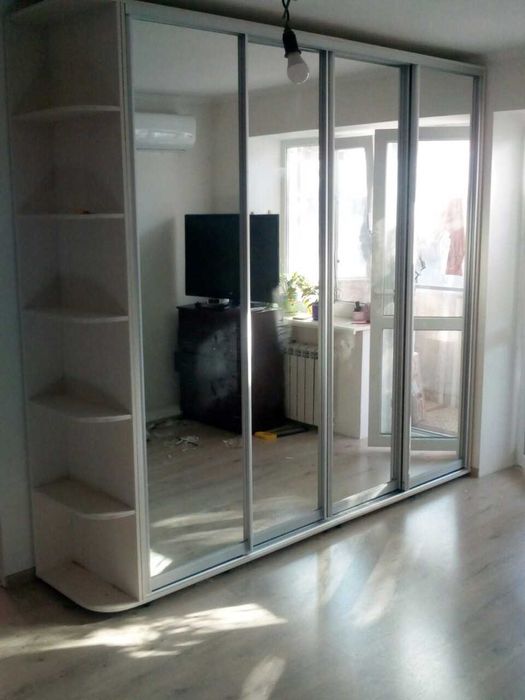 Недорого шкафы купе,  в наличии и под заказ.. Цены снижены. ШКАФ КУПЕ.