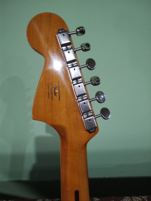 Sprzedam gitarę elektryczną  jaguar sqłejer vibe