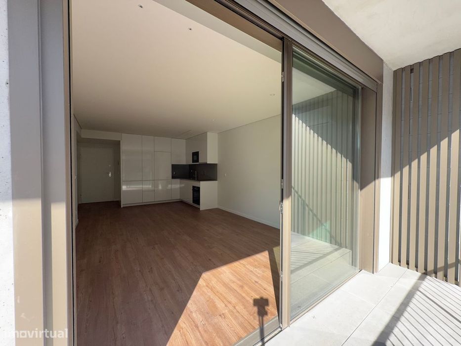 T2 Novo para Arrendamento | Ginásio em Oliveira do Douro