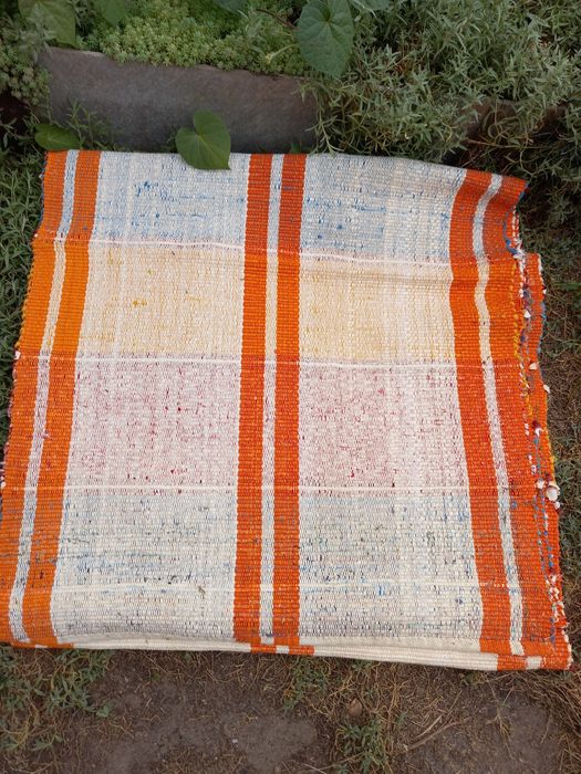 Подстилки тканые