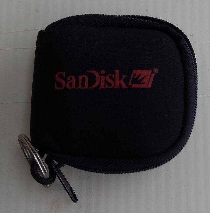 Capa para dois cartões Compact Flash SanDisk